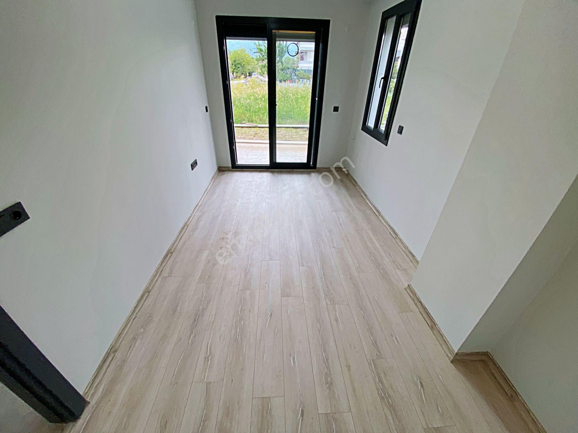 🌀gültaş Emlaktan Akçayda Satılık 2+1 Müstakil Tadında Bahçe Kullanımlı Daire - Görsel 23