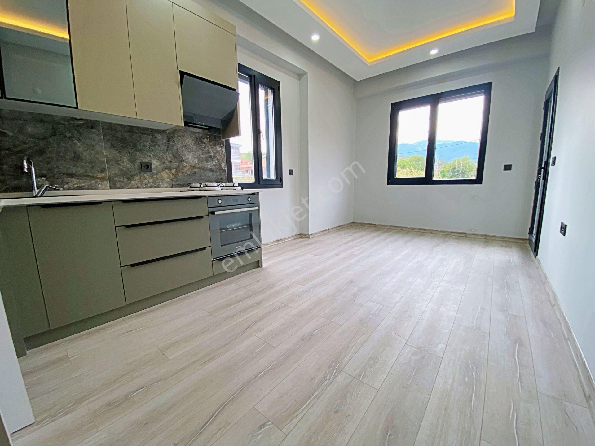 🌀gültaş Emlaktan Akçayda Satılık 2+1 Müstakil Tadında Bahçe Kullanımlı Daire - Görsel 6