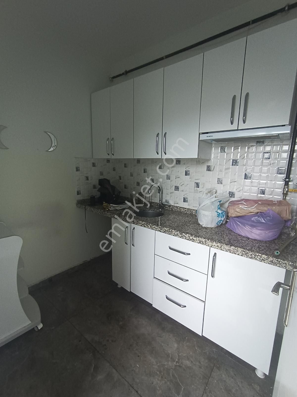 Ümraniye Meydan'da Kiralık 120 M2 Net Ofis Katı - Görsel 4