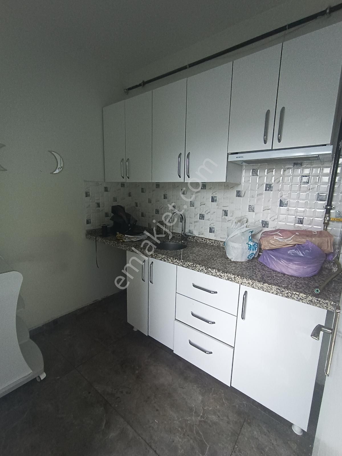 Ümraniye Meydan'da Kiralık 120 M2 Net Ofis Katı - Görsel 8