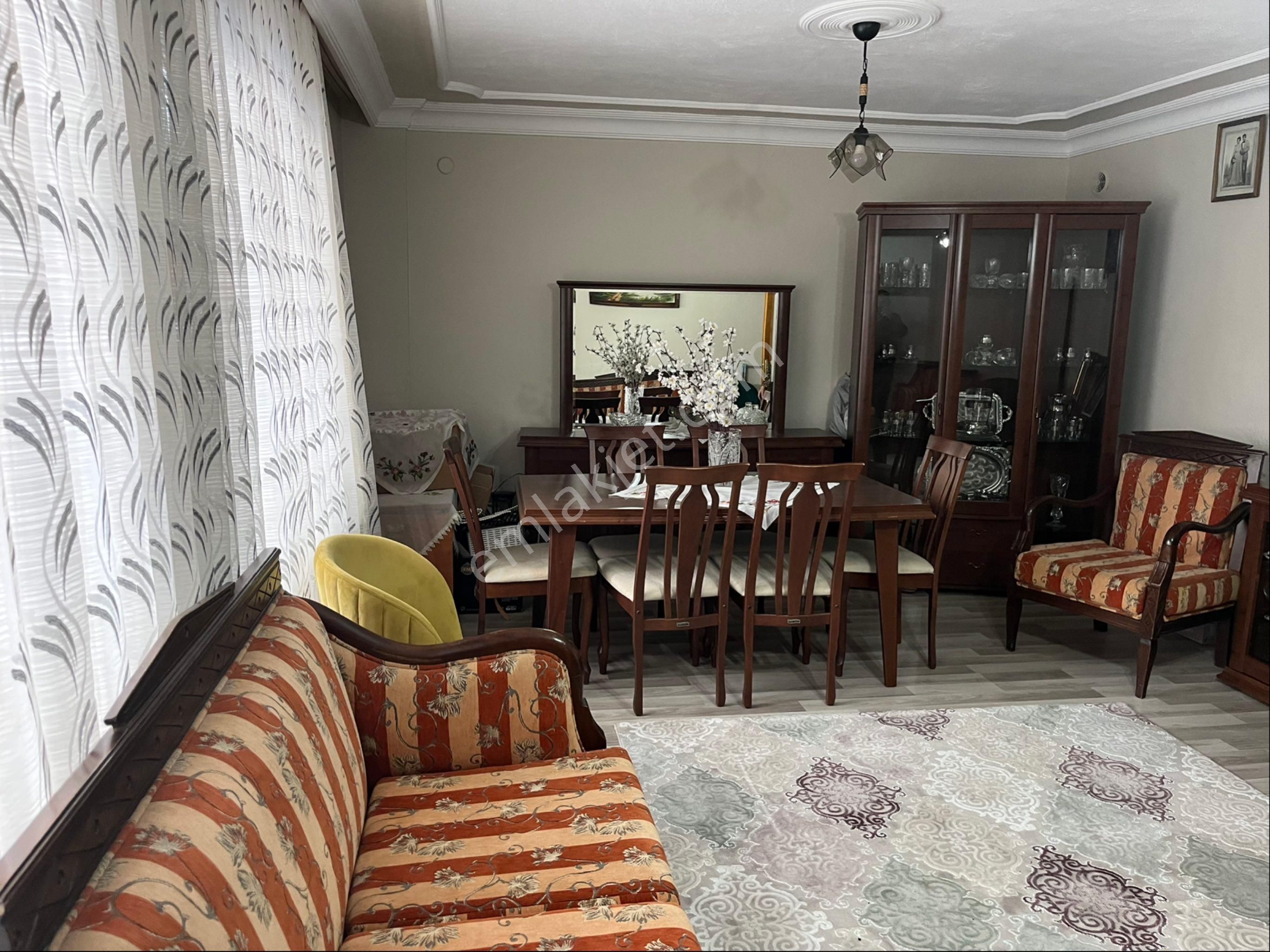 3 + 1 Ön Balkon Arka Bahçe Balkon Ferah 140 Metre² Mükemmel Bir Daire - Görsel 12