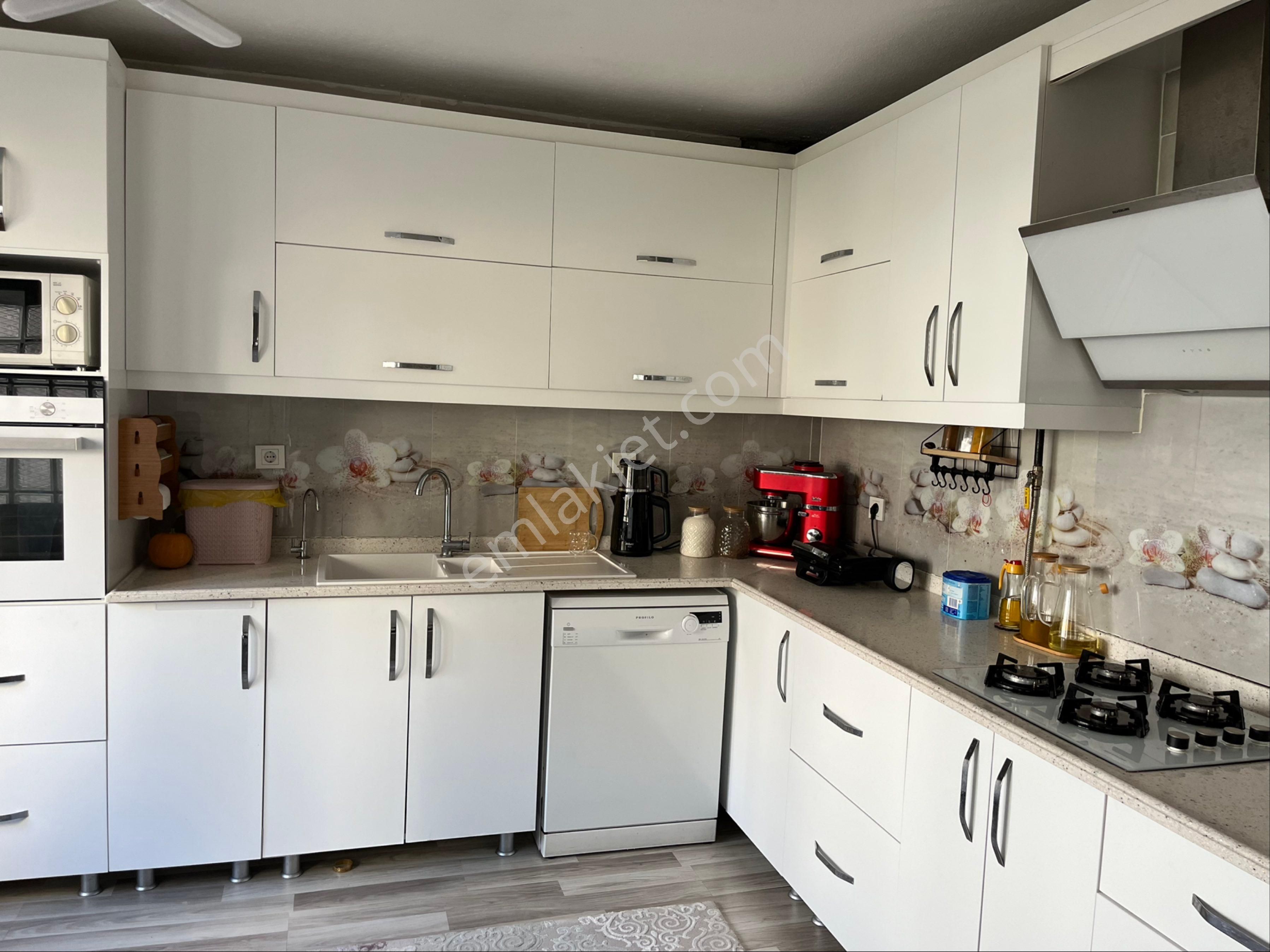 3 + 1 Ön Balkon Arka Bahçe Balkon Ferah 140 Metre² Mükemmel Bir Daire - Görsel 7