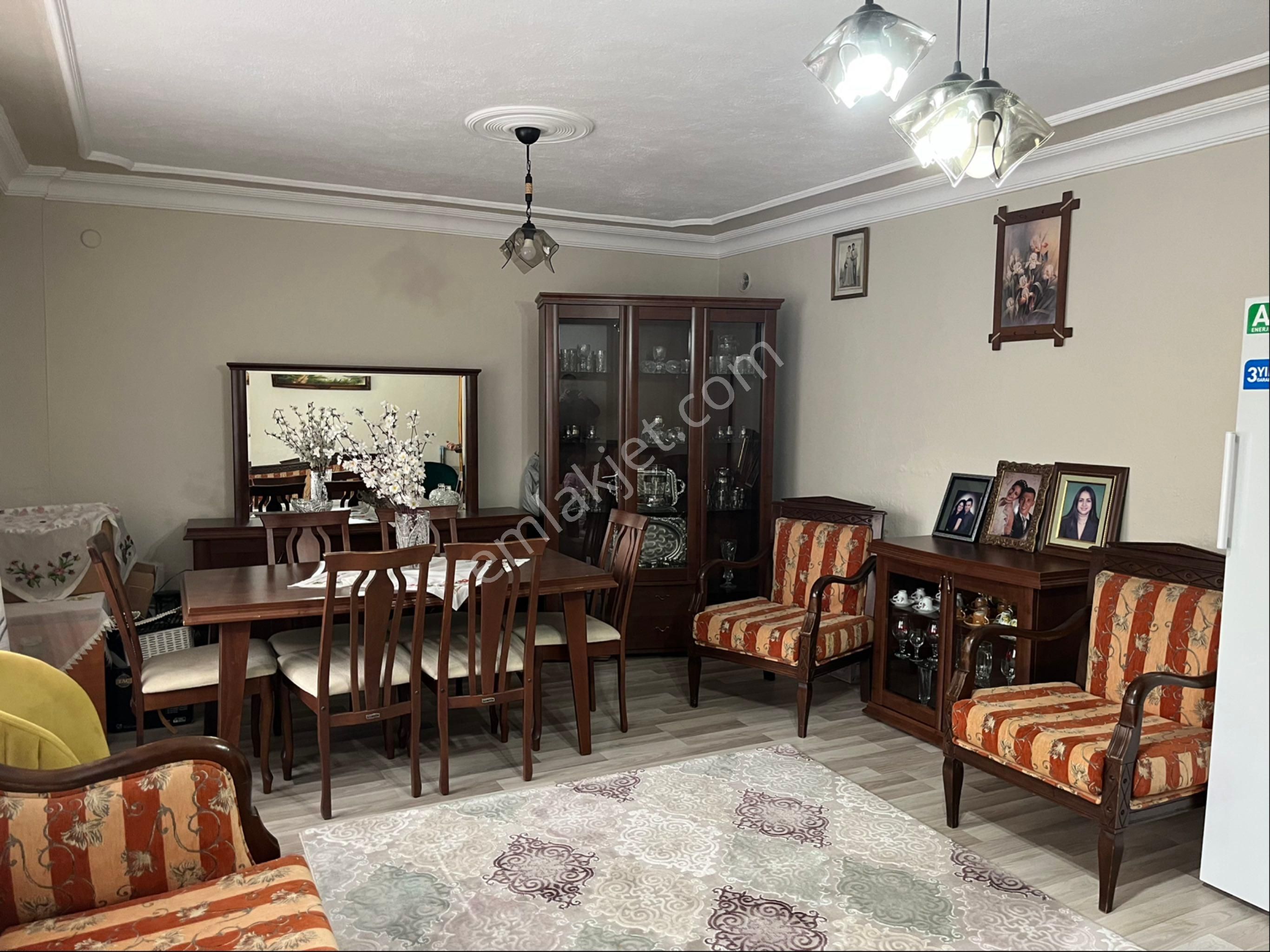 3 + 1 Ön Balkon Arka Bahçe Balkon Ferah 140 Metre² Mükemmel Bir Daire - Görsel 9