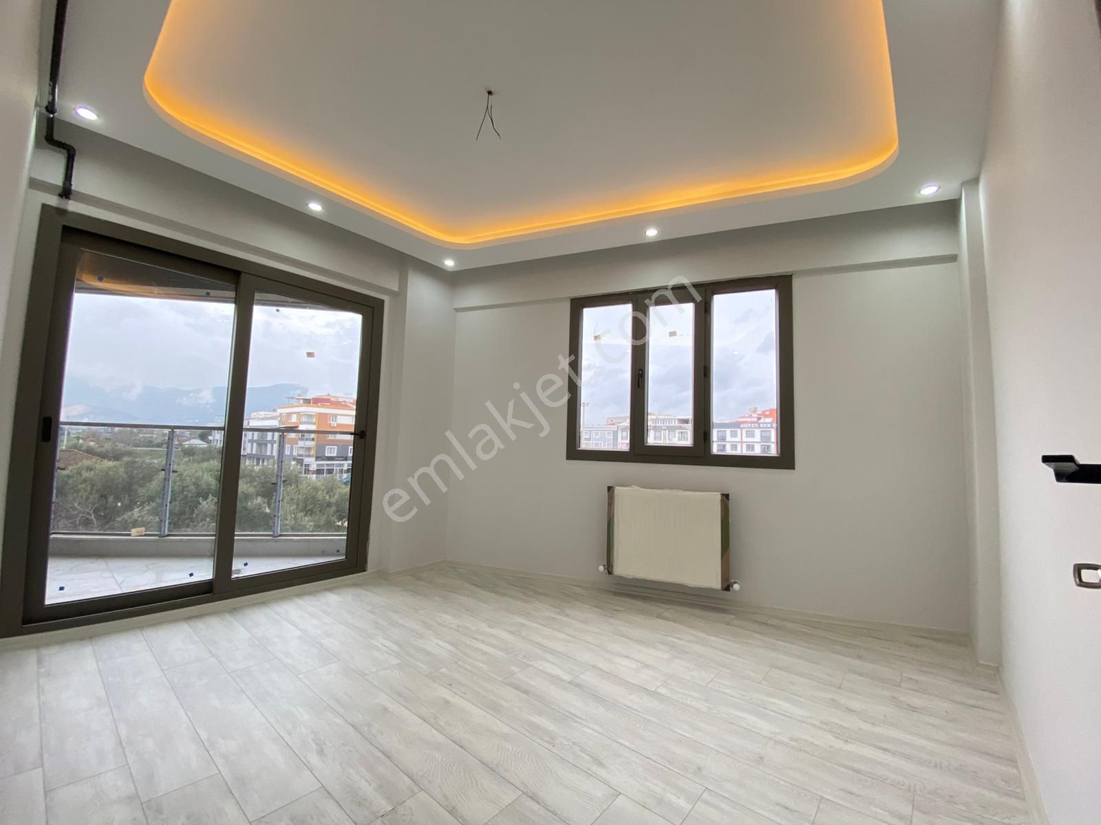 Muradiye Mahallesinde 3+1 Full Lüks Sıfır Daire - Görsel 17