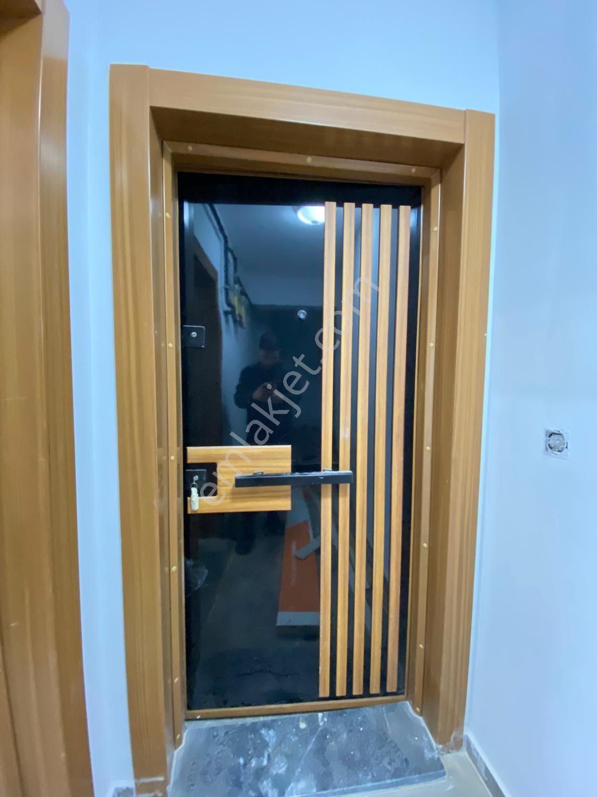 Muradiye Mahallesinde 3+1 Full Lüks Sıfır Daire - Görsel 9