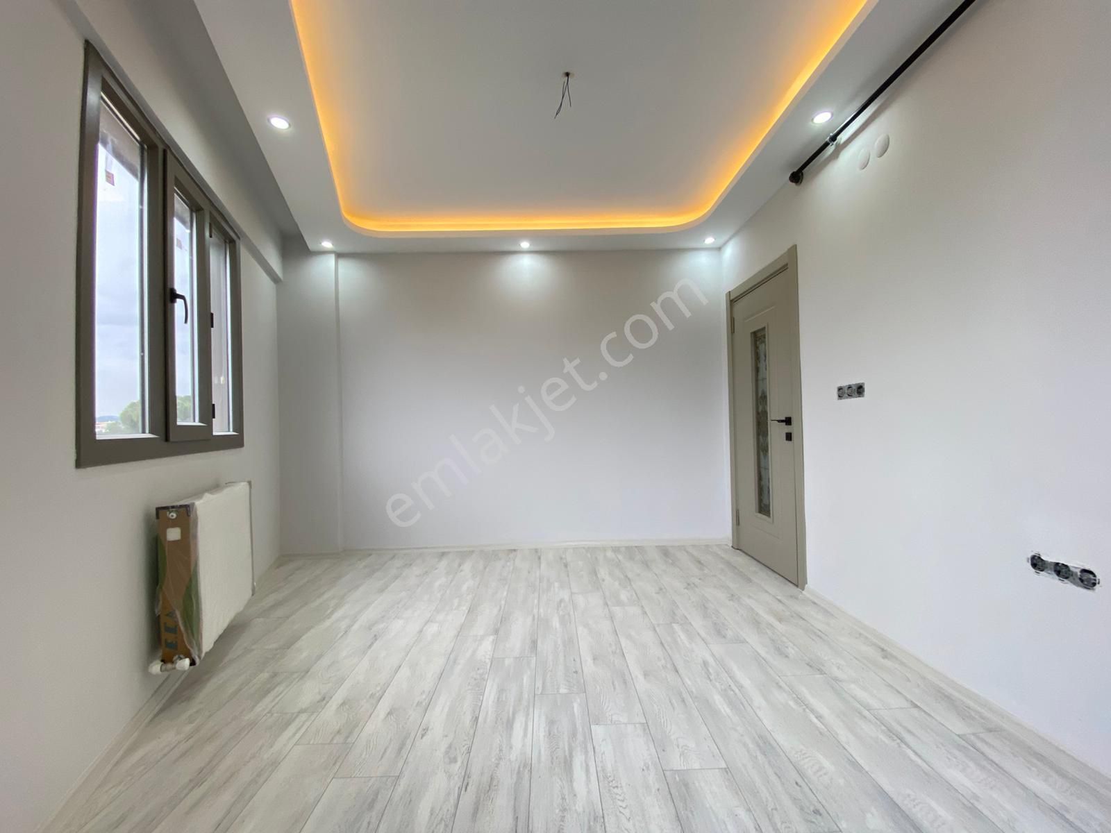 Muradiye Mahallesinde 3+1 Full Lüks Sıfır Daire - Görsel 13