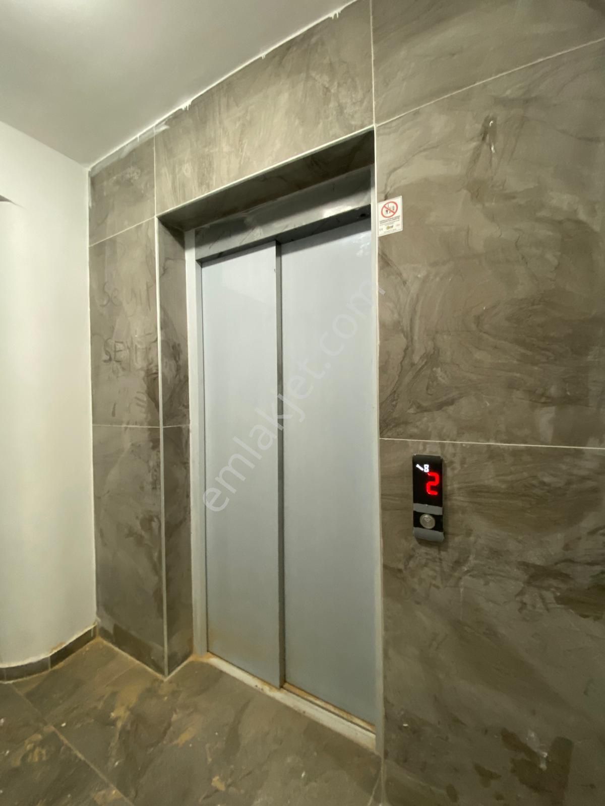Muradiye Mahallesinde 3+1 Full Lüks Sıfır Daire - Görsel 21