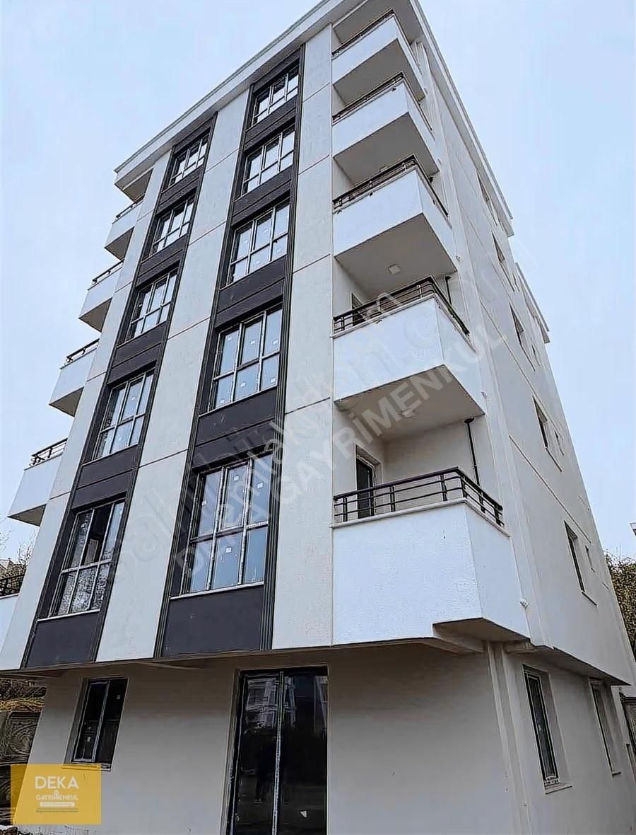 Deka Gayrimenkul'den İskanlı Fırsat 1+1 47m2 Daire