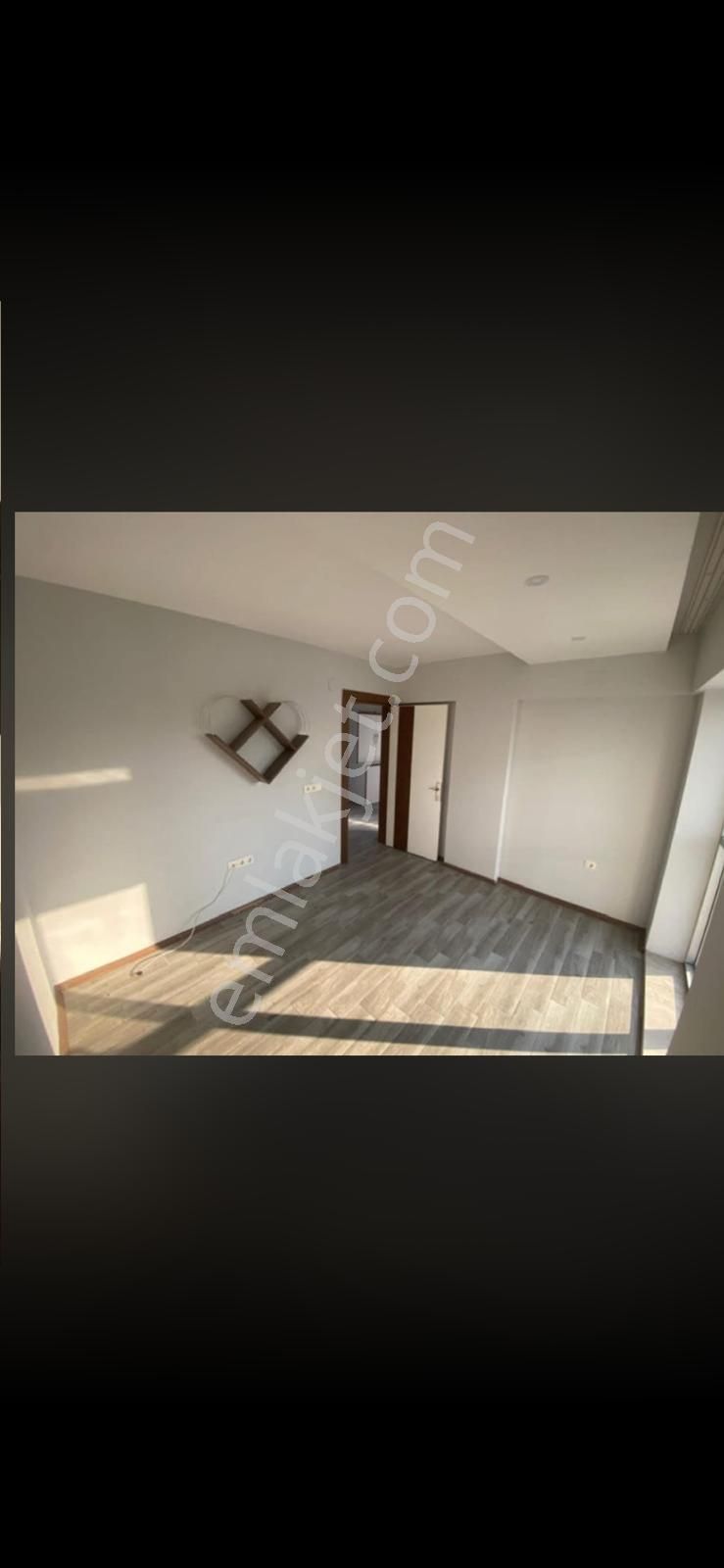 Zafer Mahallesi Site İçinde 4. Kat Ara Kat Asansörlü 3+1 Doğalgazlı Daire - Görsel 11