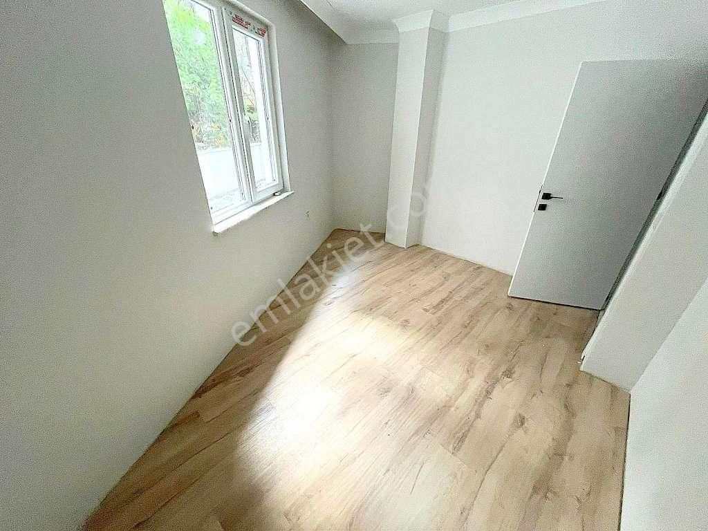 Kaçmaz.dan Altıntepe'de Yeni Binada Ara Katta Teraslı Lüks 2+1 - Görsel 15