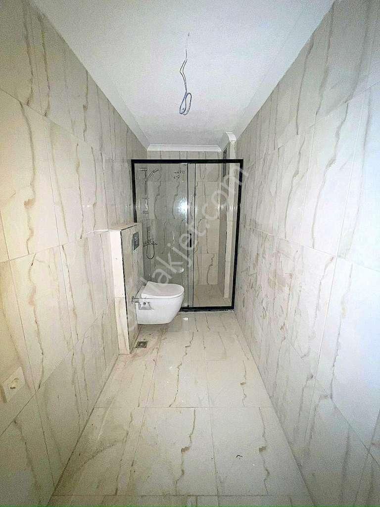 Kaçmaz.dan Altıntepe'de Yeni Binada Ara Katta Teraslı Lüks 2+1 - Görsel 22