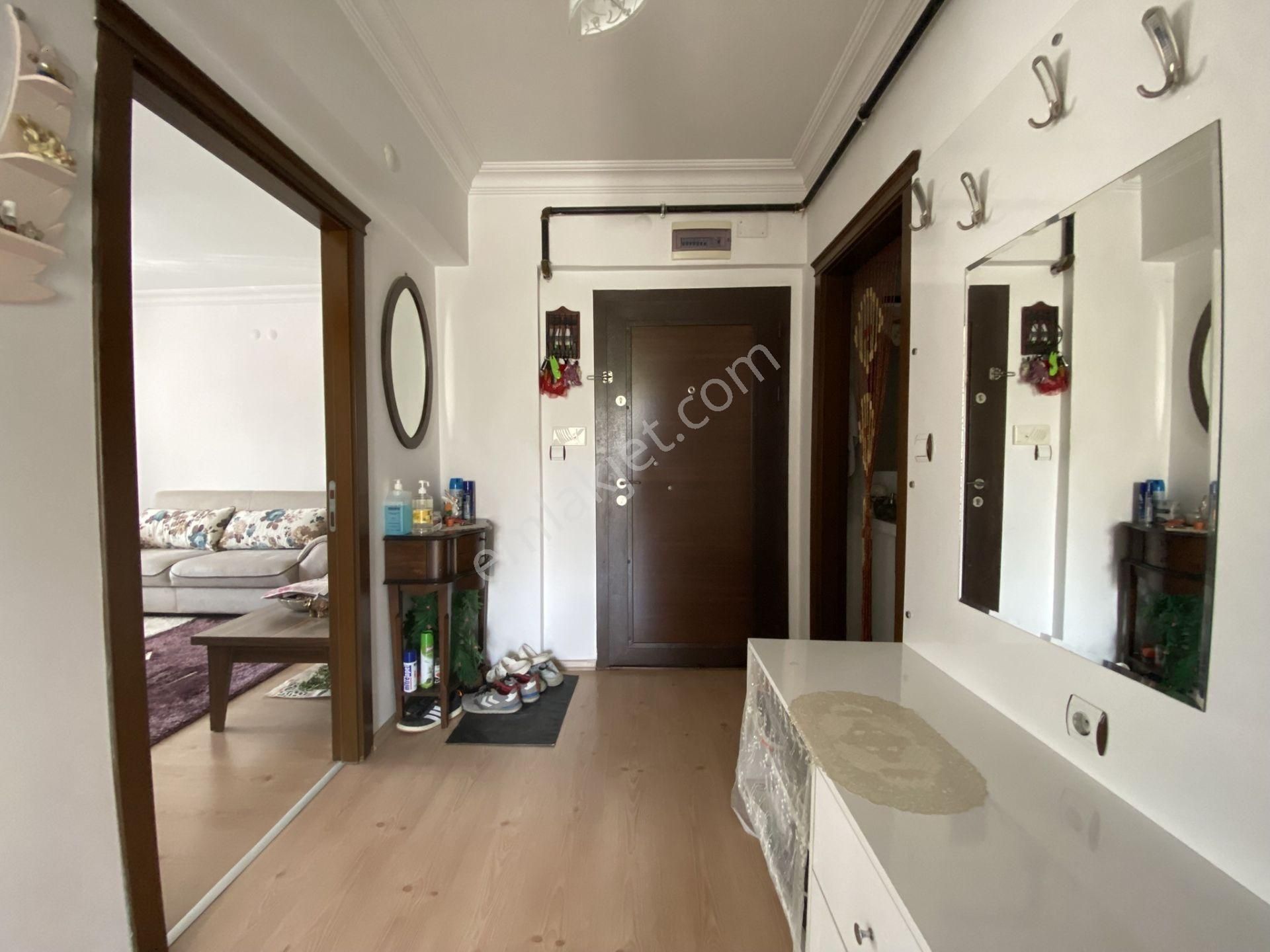 Kalecik Emlak'tan Y.emre Mah'de Köşe Başı Yapılı 2 Cepheli 3+1 Daire - Görsel 23