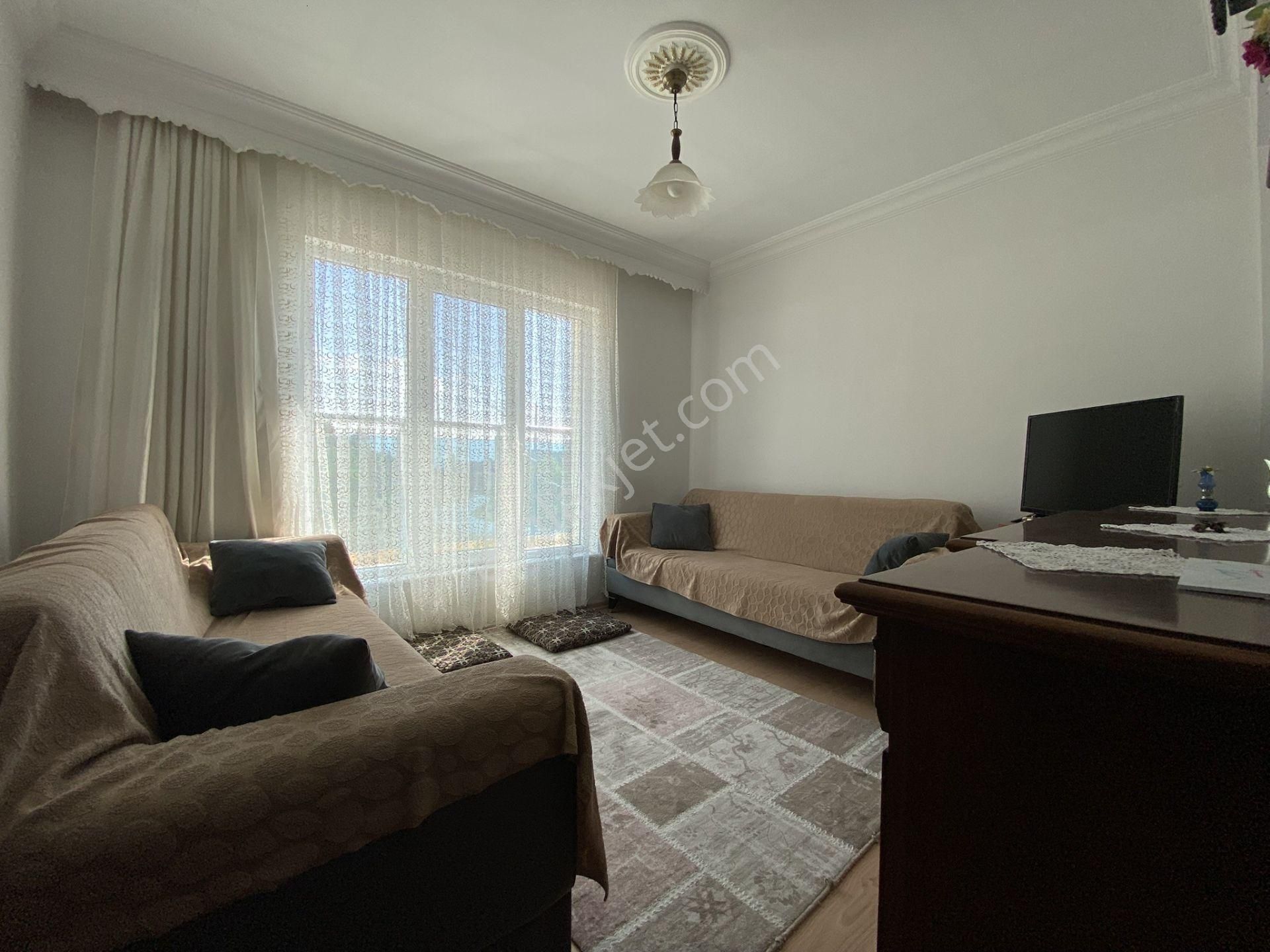 Kalecik Emlak'tan Y.emre Mah'de Köşe Başı Yapılı 2 Cepheli 3+1 Daire - Görsel 12