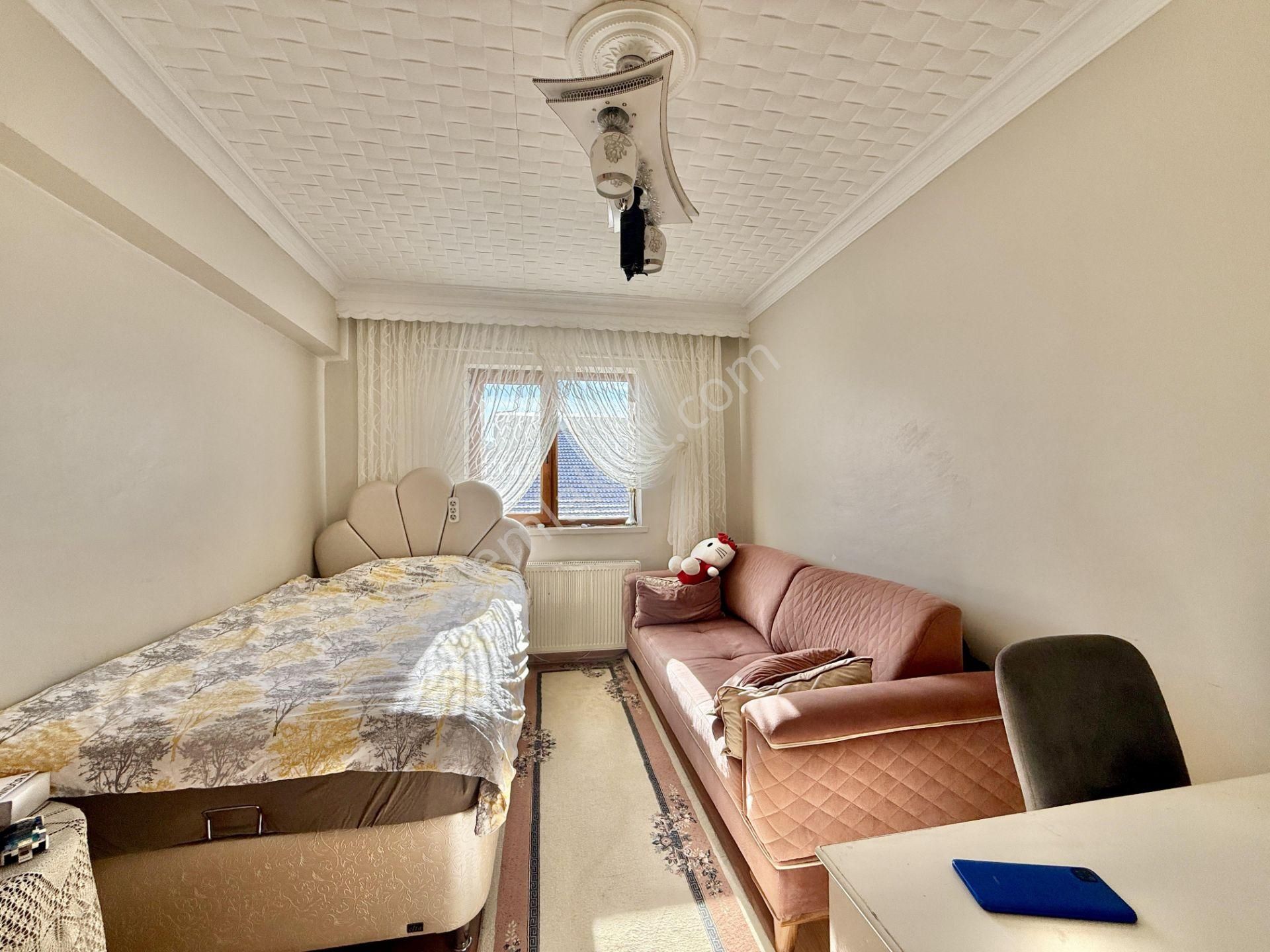 Pursaklar Mehmet Zengin Emlak'tan Merkez Mah.ful Masrafsız Yapılı 3.kat 3+1 Daire - Görsel 12