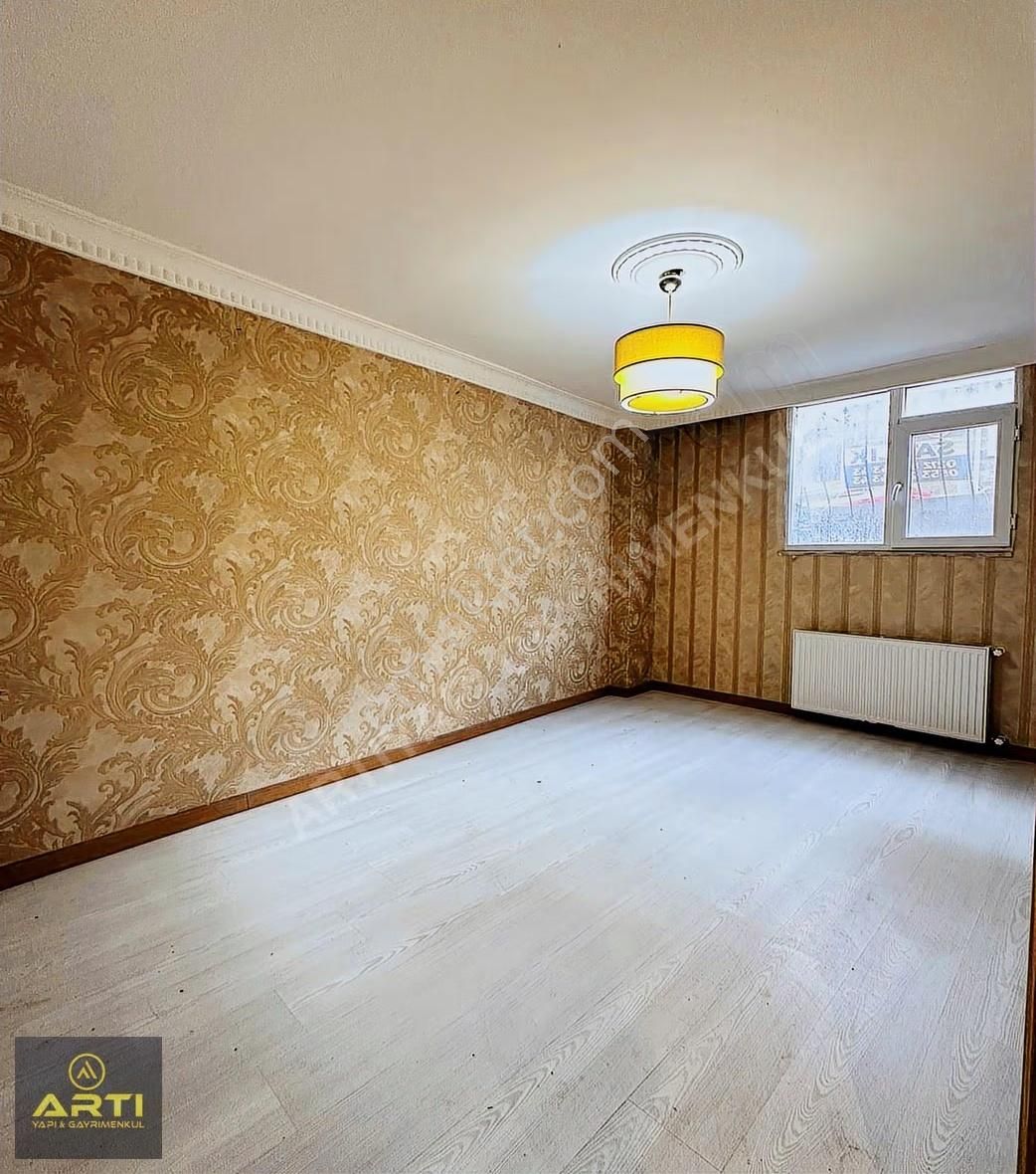 Metrobüse Yakın Cumhuriyete Komşu Kiralık 2+1 Satılık Bahçe Katı - Görsel 15