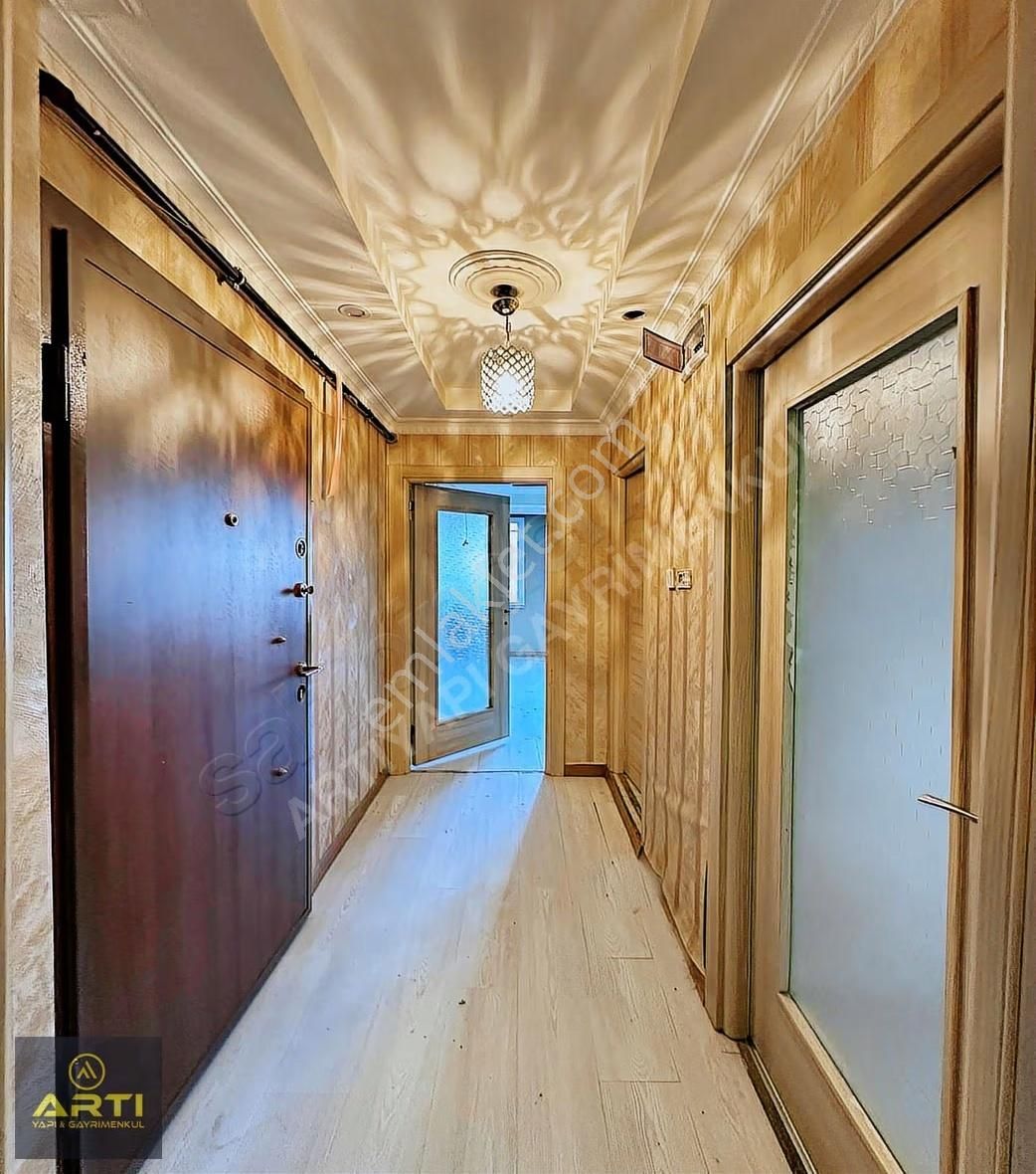 Metrobüse Yakın Cumhuriyete Komşu Kiralık 2+1 Satılık Bahçe Katı - Görsel 5