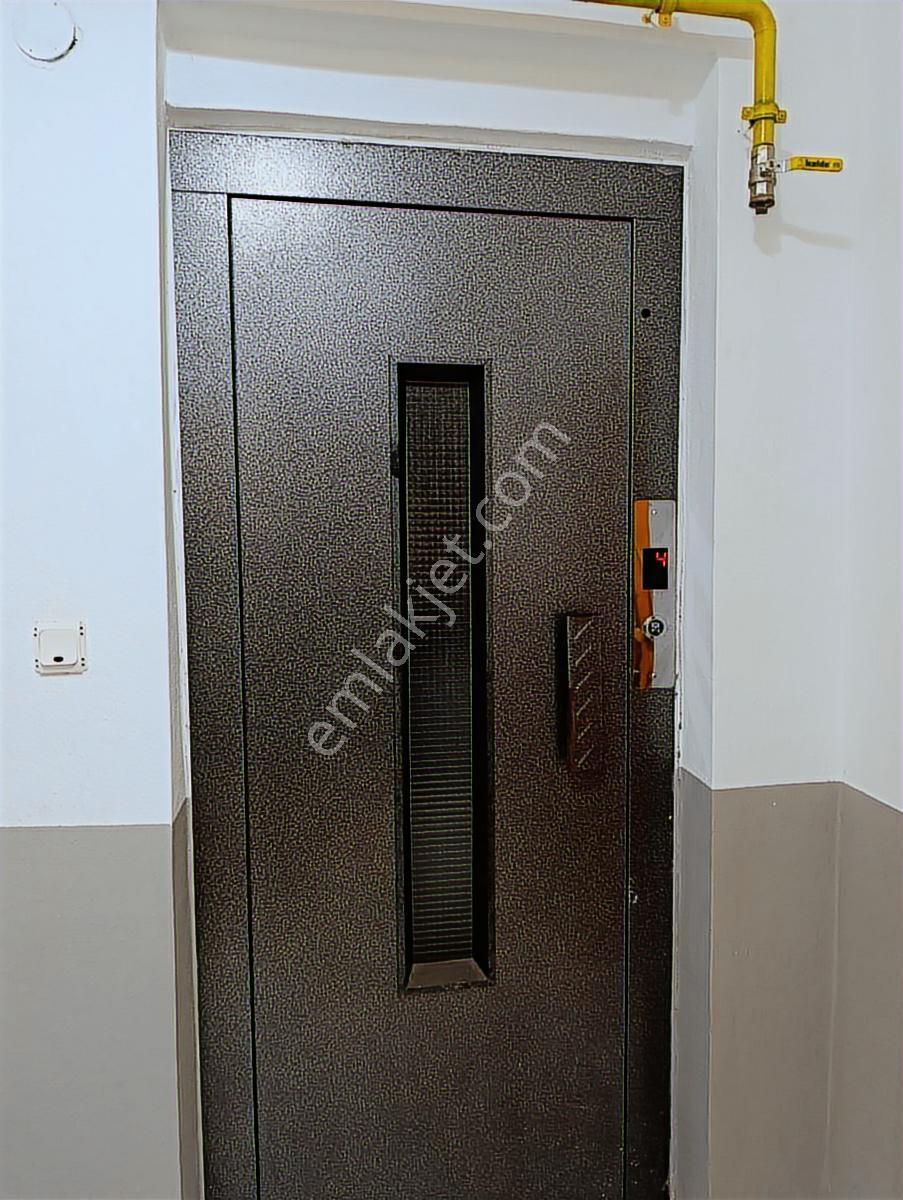 Abana Zeybek Emlâk Asansör+doğalgaz Liman .deniz.manzara 115.m2 - Görsel 8