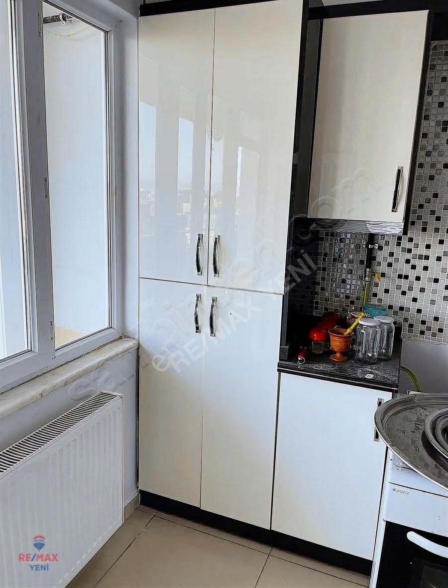 Merkezi Konumda Geniş Ara Kat 3+1 - Görsel 6