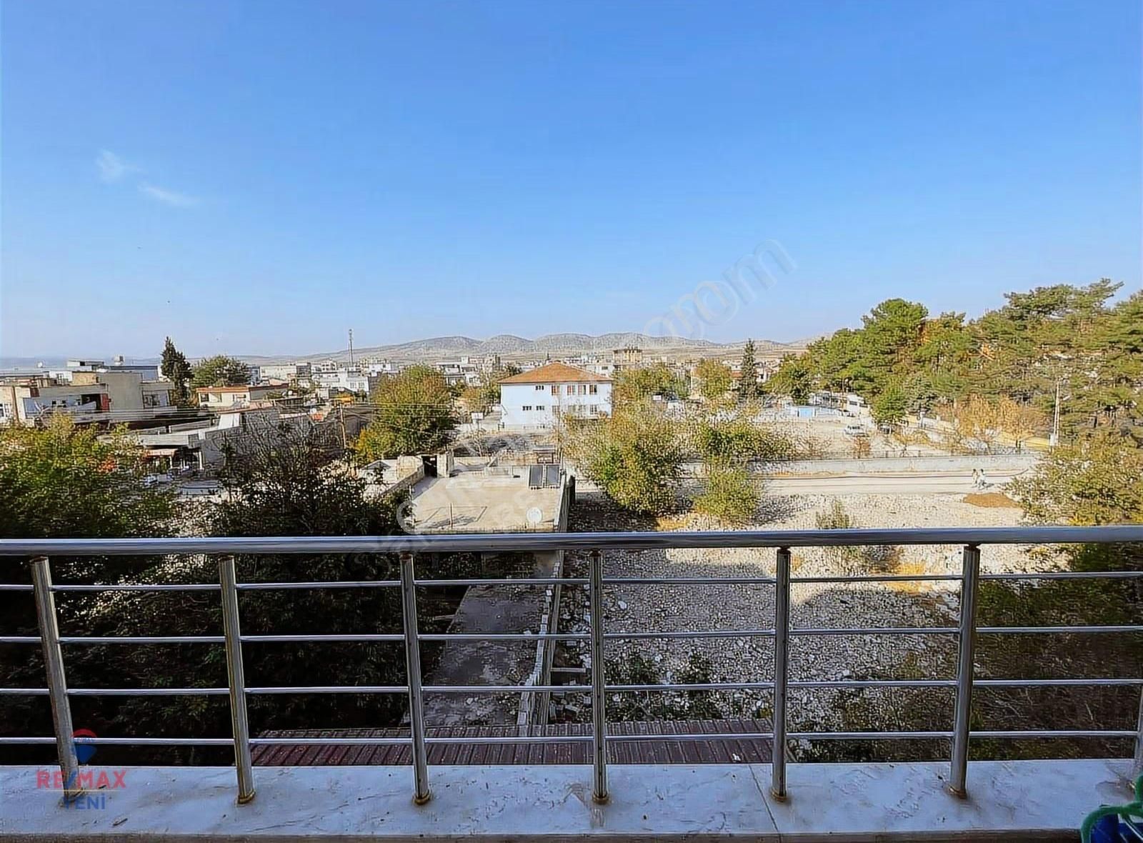 Merkezi Konumda Geniş Ara Kat 3+1 - Görsel 7