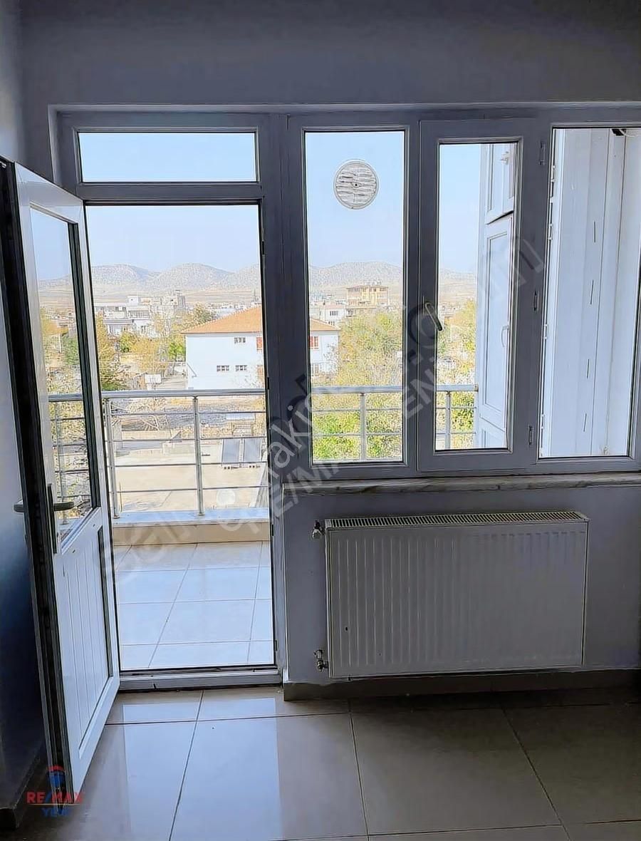 Merkezi Konumda Geniş Ara Kat 3+1 - Görsel 9