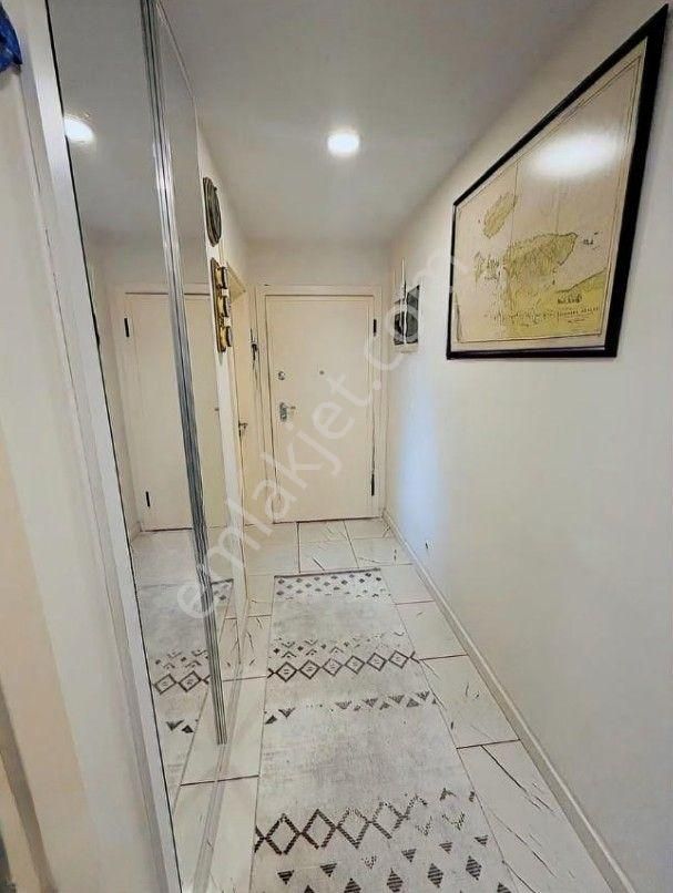 Şenesenevler'de İyi Lokasyonda İskanlı Satılık 3+1 Daire - Görsel 4