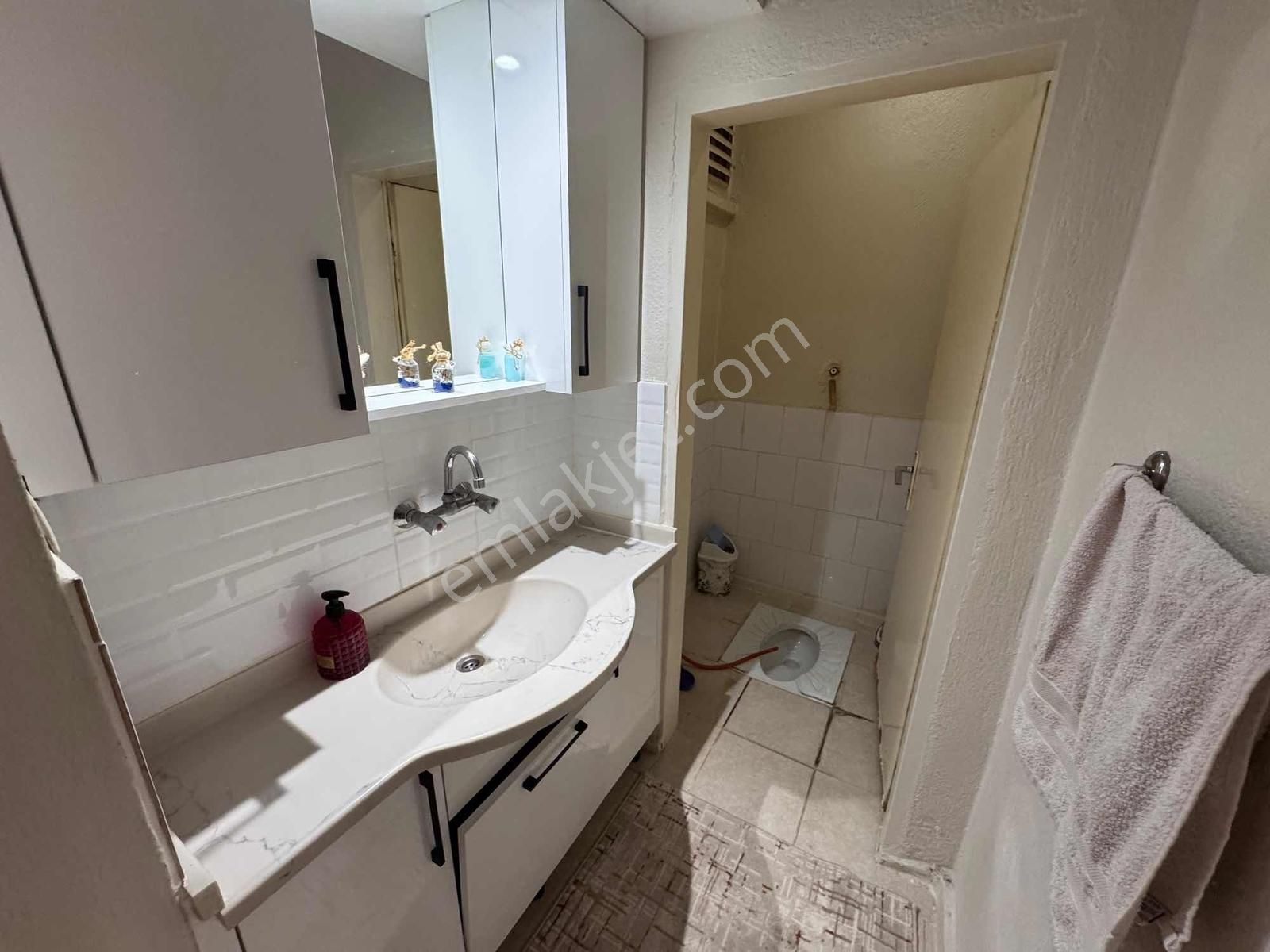 Net Emlaktan Sağlık Ocağı Yanında 3+1 Ful Yapılı Güney Cephe - Görsel 9