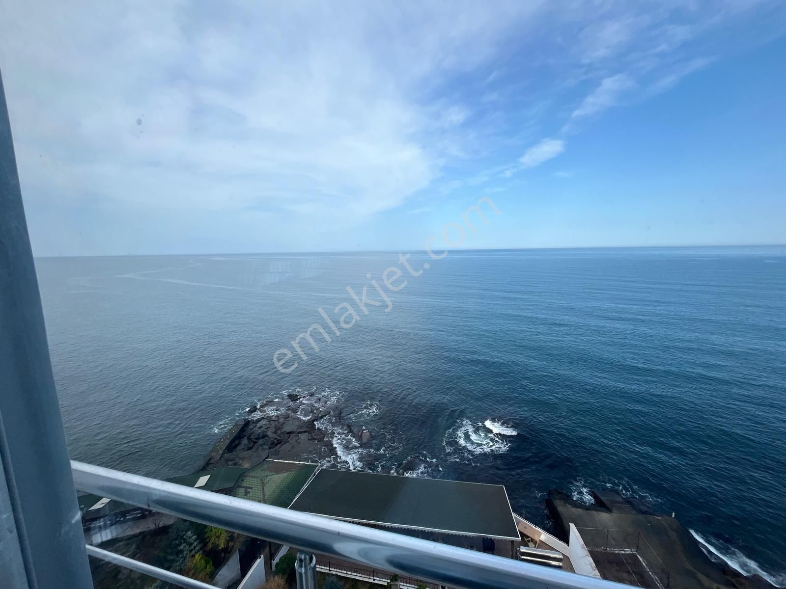 Trabzon Mersinde Kiralık Eşyalı 2+1 Yalı Dairesi (uzun Süreli) - Görsel 6