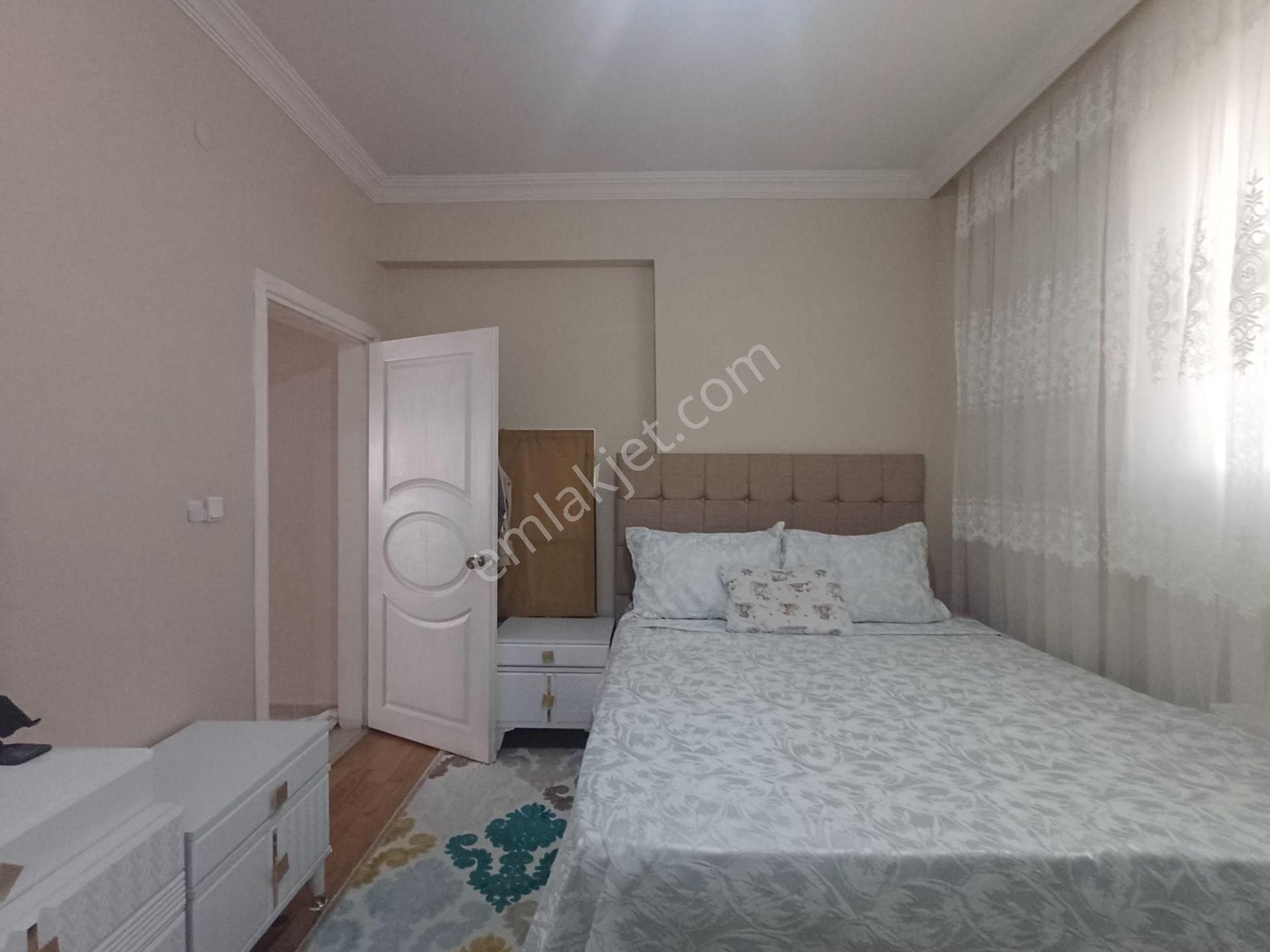 Mertcan Dan Adnan Kahveci Metroya Yürüme Balkonlu 2+1 Bahçe Katı - Görsel 9