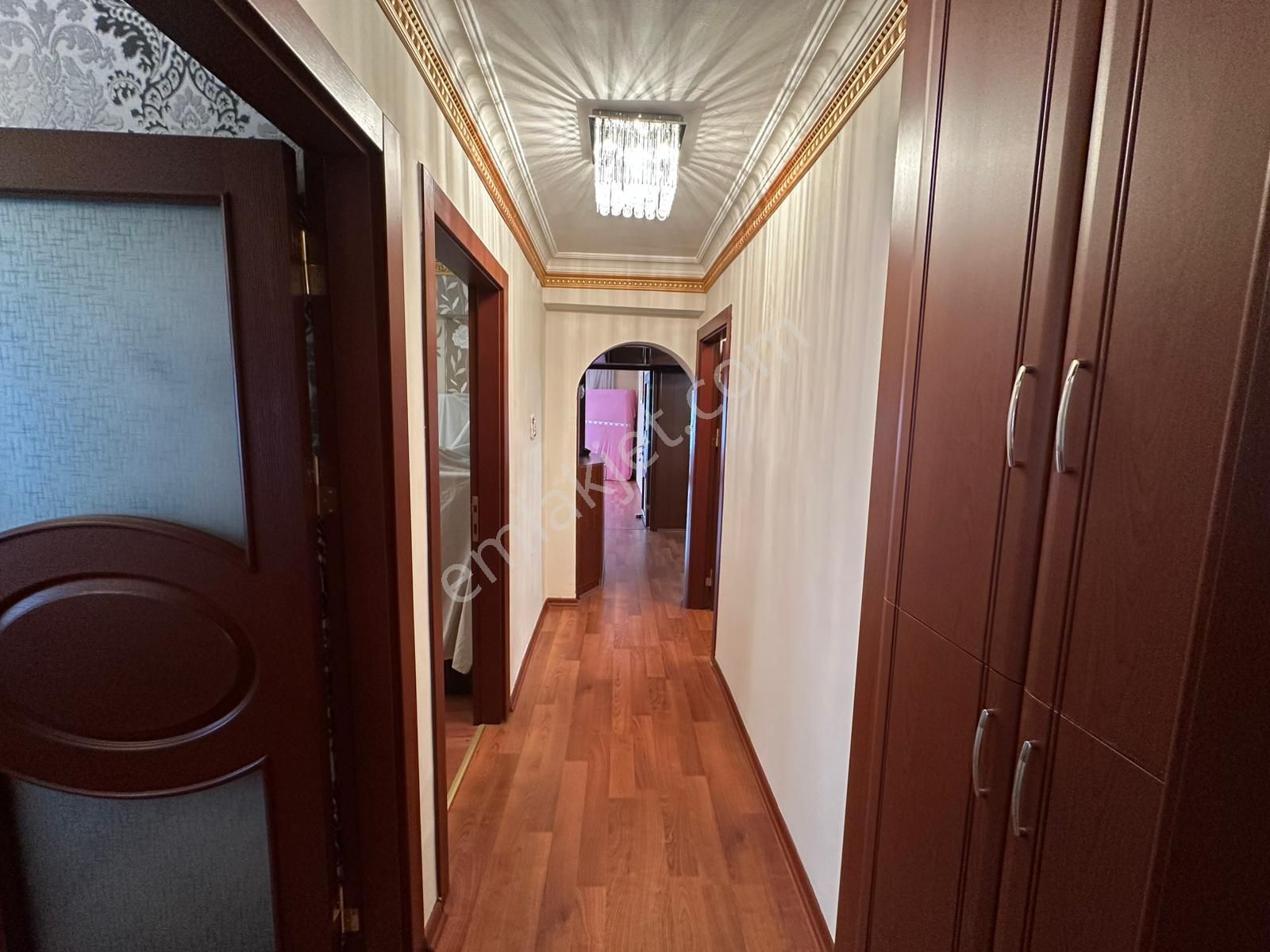 Osmangazi Ana Cadde Üzerinde Ara Katta Cadde Cepheli Full Yapılı 3+1 - Görsel 24