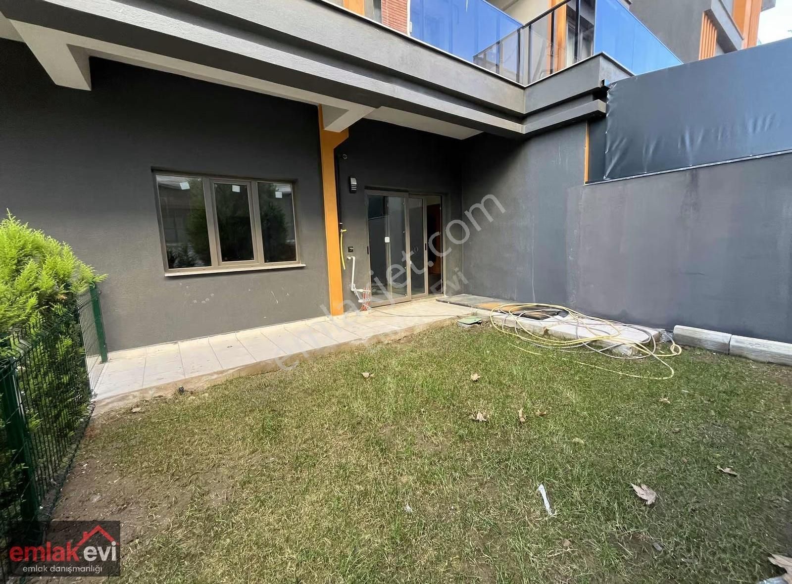 Emlak Evi'nden A.menderes Mahallesinde 1+1 Kiralık Lüks Daire - Görsel 2