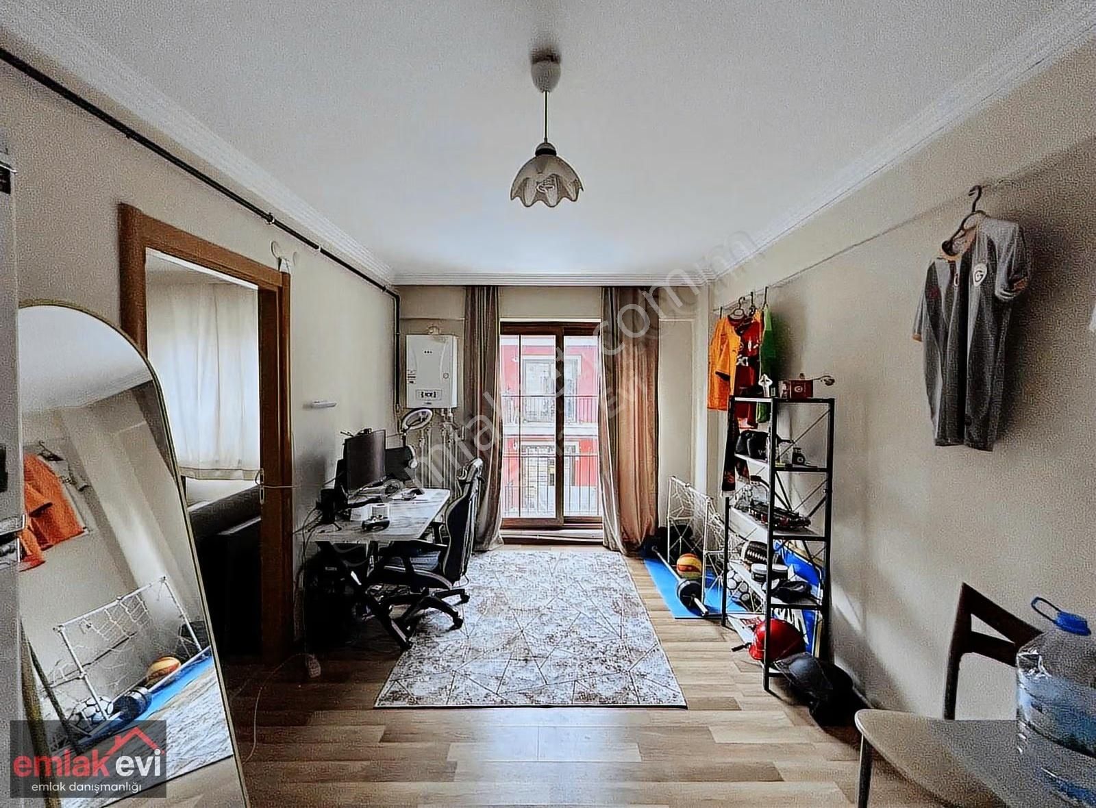 Emlak Evi'nden Mükemmel Konumlu Kombili Satılık Fırsat 2+1 Daire - Görsel 14