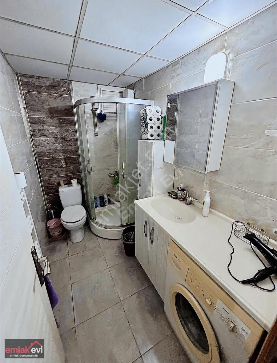 Emlak Evi'nden Cuma Mahllesinde Ara Kat Satılık Geniş 1+1 Daire - Görsel 3