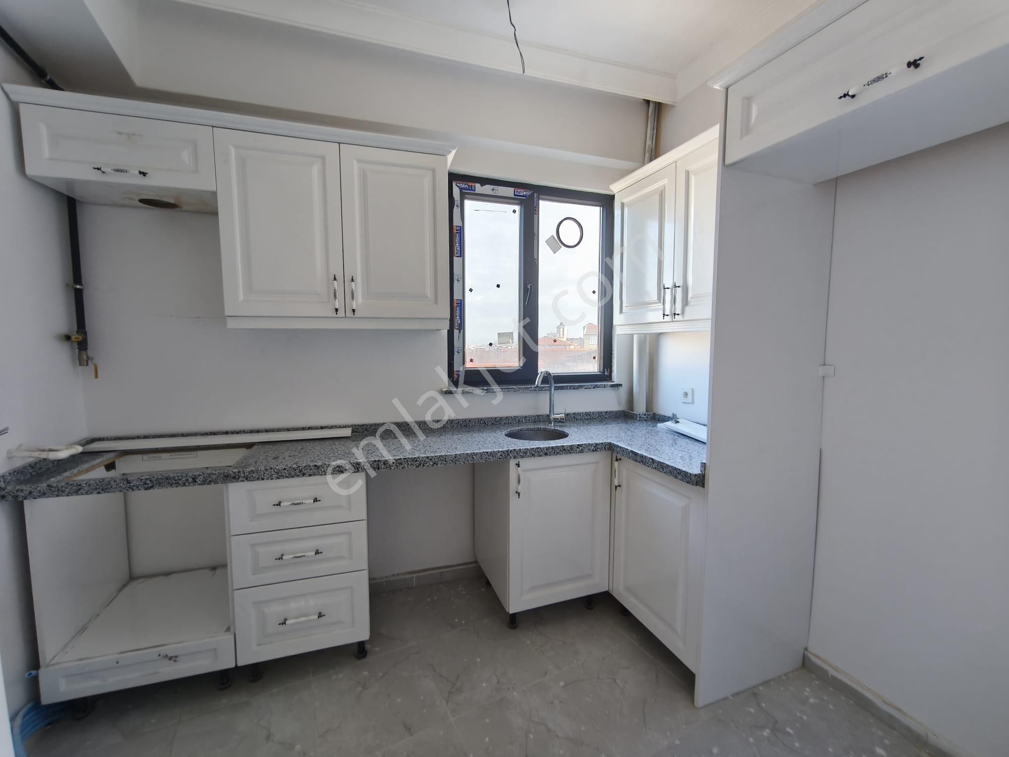 Çok Acil Sultanbeyli Yavuzselimde Satılık 80 M.2+1 Kelepir Daire - Görsel 6