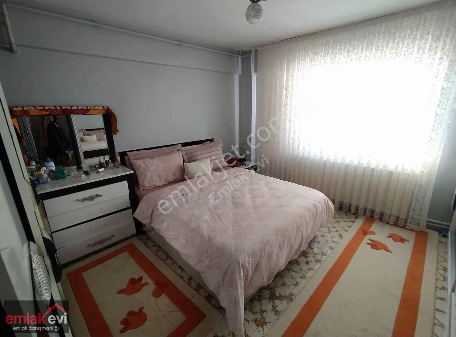 Emlak Evi'nden Meşrutiyet Mh Satılık 2+1 Geniş Daire - Görsel 23
