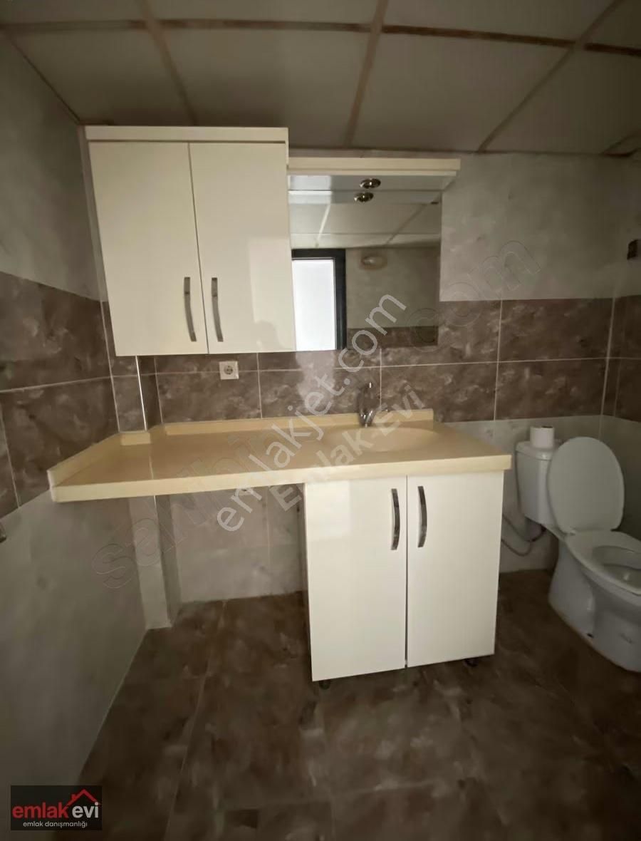 Emlak Evi'nden Meşrutiyet Mh.eşyasız Balkonlu Kiralık 1+1 - Görsel 5