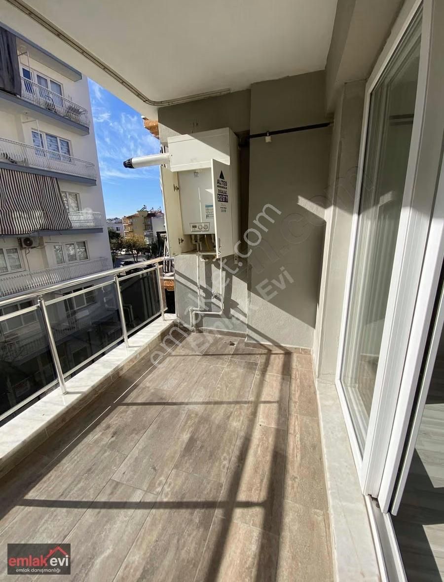 Emlak Evi'nden Meşrutiyet Mh.eşyasız Balkonlu Kiralık 1+1