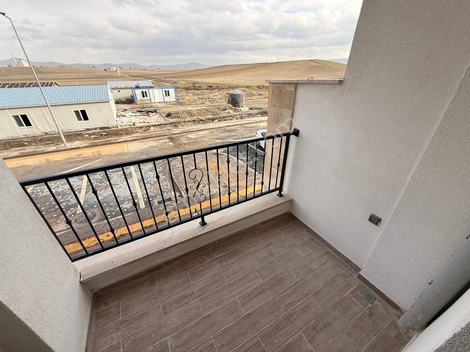 Zavian'dan Çubuk Yeni Tokide Sıfır 2+1 Daire - Görsel 32