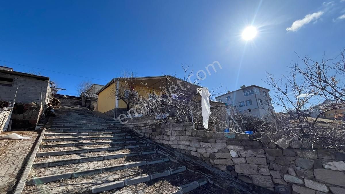 Erciyes Manzaralı | 3+1 Satılık Müstakil Ev | Şömineli!! - Görsel 20