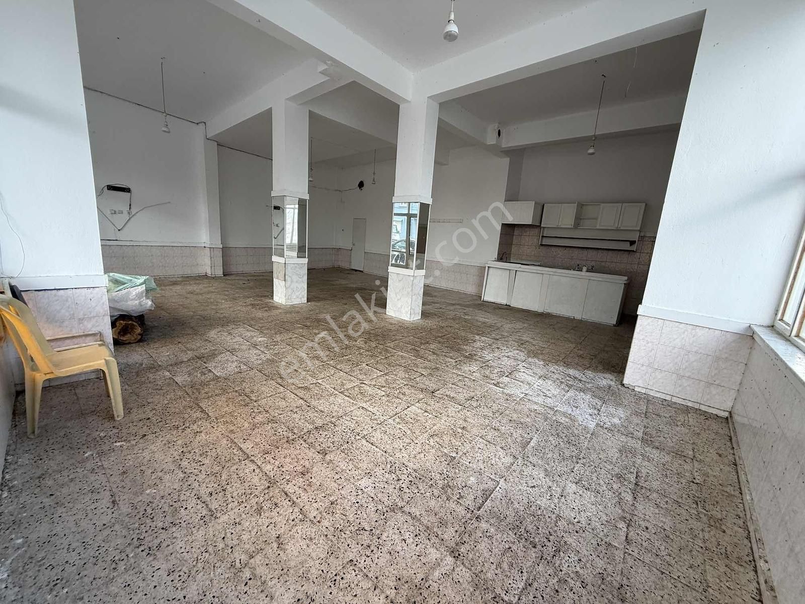 Kent Gayrimenkul'den Şehir Merkezinde Satılık Köşe Dükkan - Görsel 5