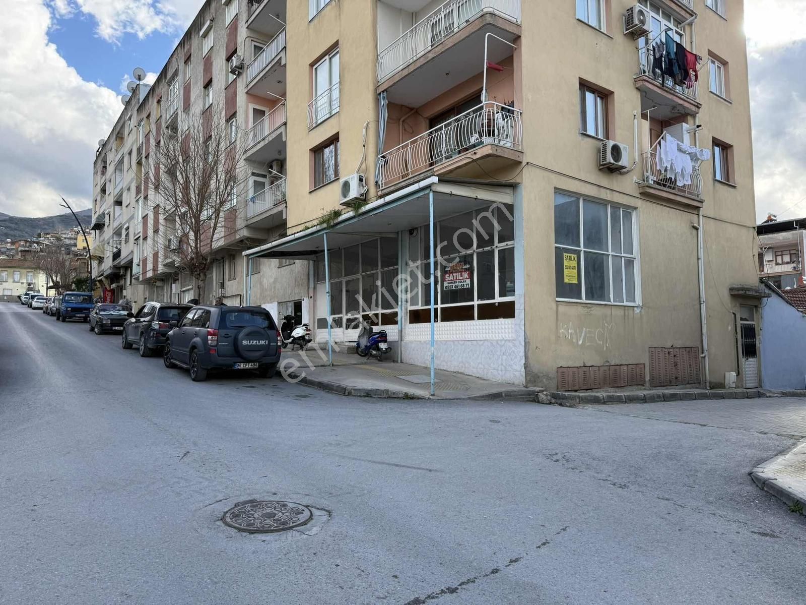 Kent Gayrimenkul'den Şehir Merkezinde Satılık Köşe Dükkan