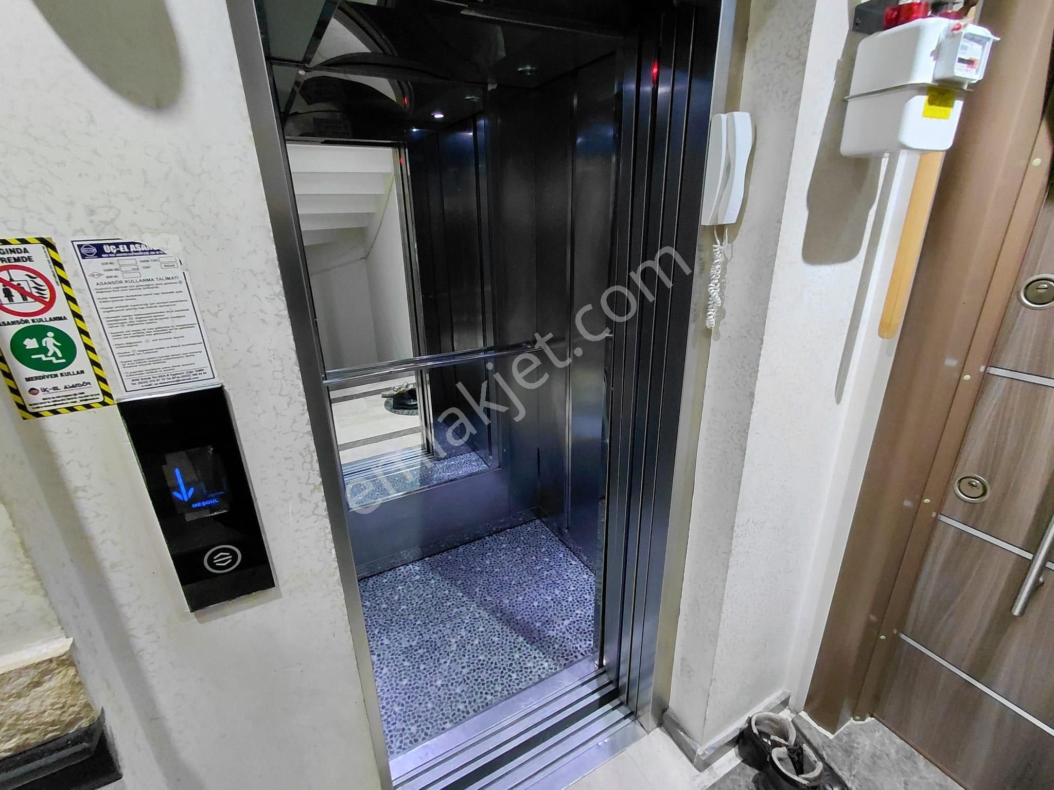 Anadolu Caddesi Yakını Geniş 2+1 Çift Banyolu Lüks Satılık Daire - Görsel 16