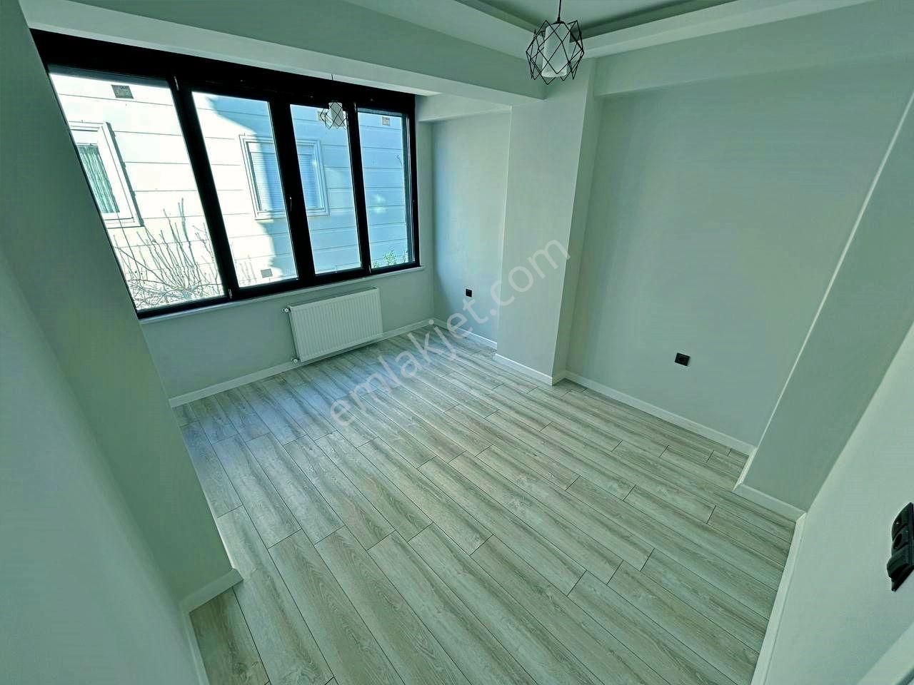 Uytundan Akçay Yenimahallede Denize 250 Metre 2+1 Daire - Görsel 9