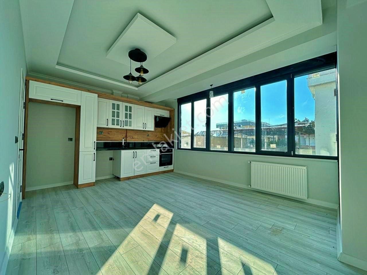 Uytundan Akçay Yenimahallede Denize 250 Metre 2+1 Daire - Görsel 6