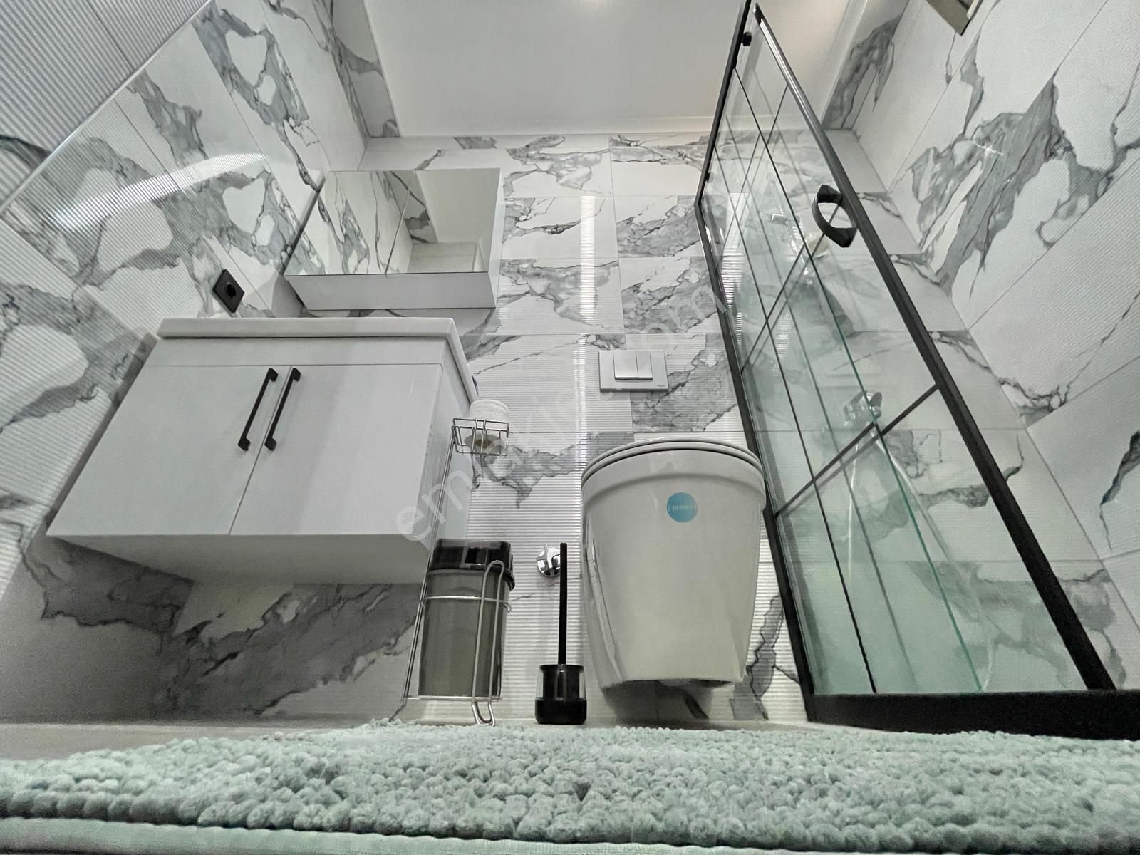 Berkay Demirel'den Akçay Merkezde Ön Cephe Ayrı Mutfak 2+1 Daire - Görsel 29