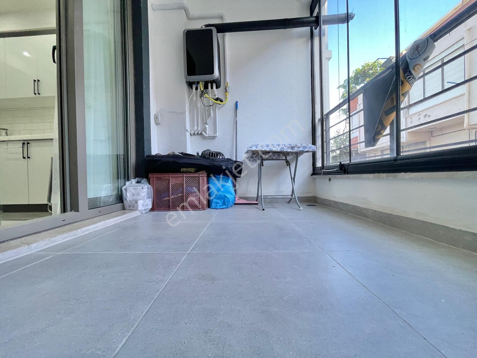 Berkay Demirel'den Akçay Merkezde Ön Cephe Ayrı Mutfak 2+1 Daire - Görsel 20