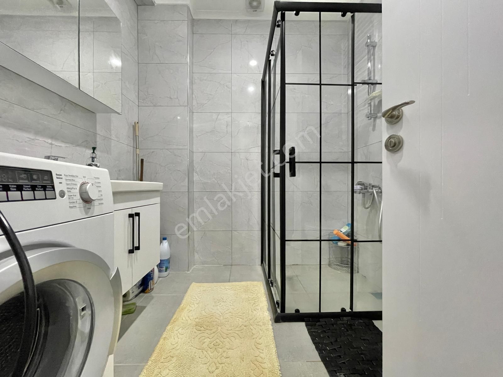 Berkay Demirel'den Akçay Merkezde Ön Cephe Ayrı Mutfak 2+1 Daire - Görsel 22