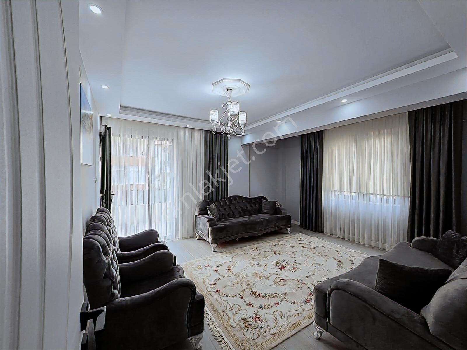 Nova Realty'den Sitelerde Yeni 4+1 Çift Girişli Bahçeli Daire - Görsel 17