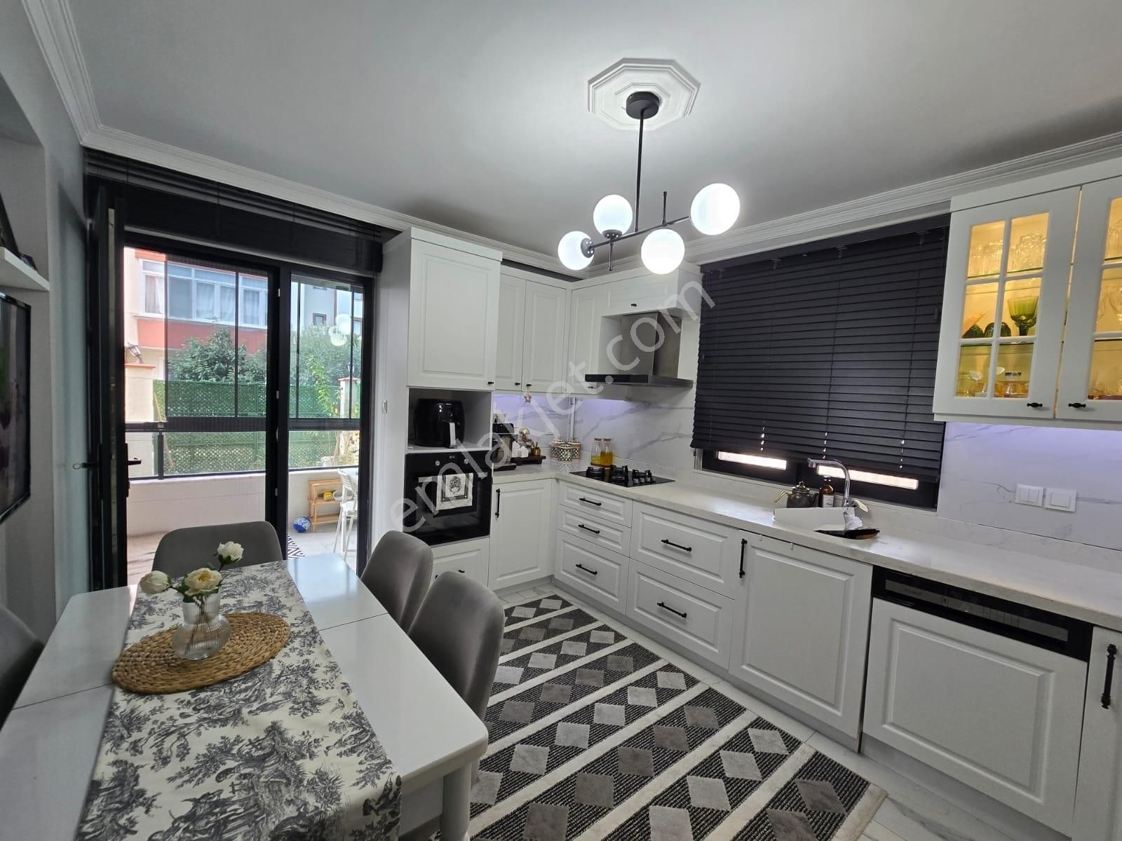 Nova Realty'den Sitelerde Yeni 4+1 Çift Girişli Bahçeli Daire - Görsel 9