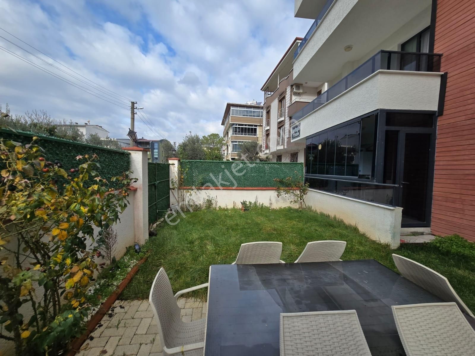 Nova Realty'den Sitelerde Yeni 4+1 Çift Girişli Bahçeli Daire - Görsel 24