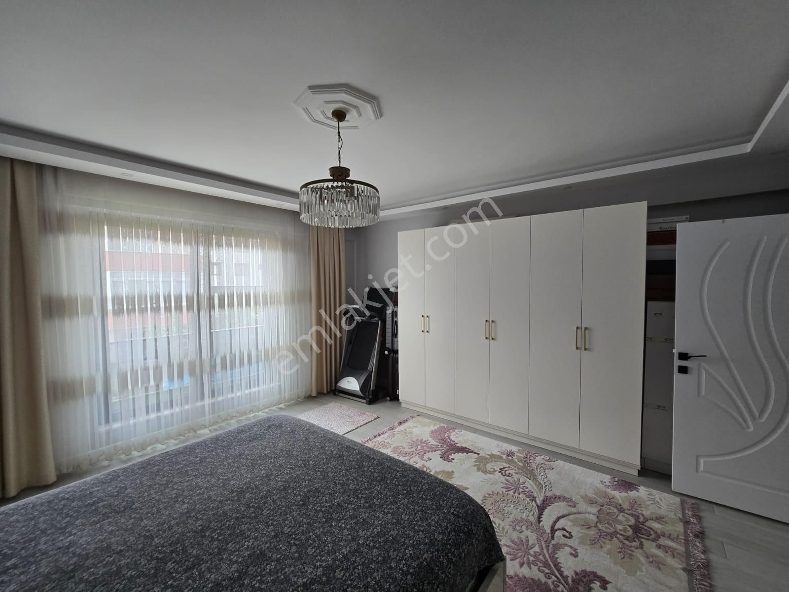 Nova Realty'den Sitelerde Yeni 4+1 Çift Girişli Bahçeli Daire - Görsel 16